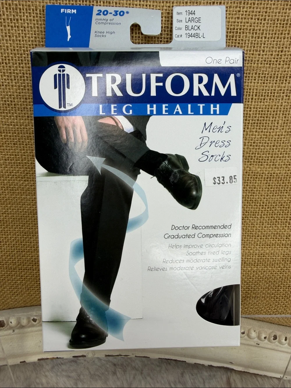TRUFORM Men's Dress Compression Socks - Black